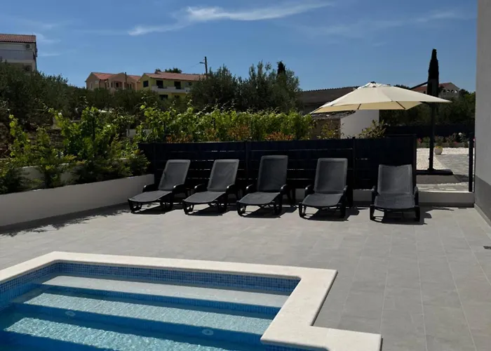 Ciovo Bay Apartamento