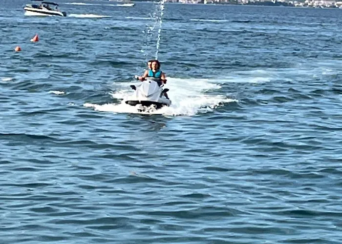Ciovo Bay 아파트 *